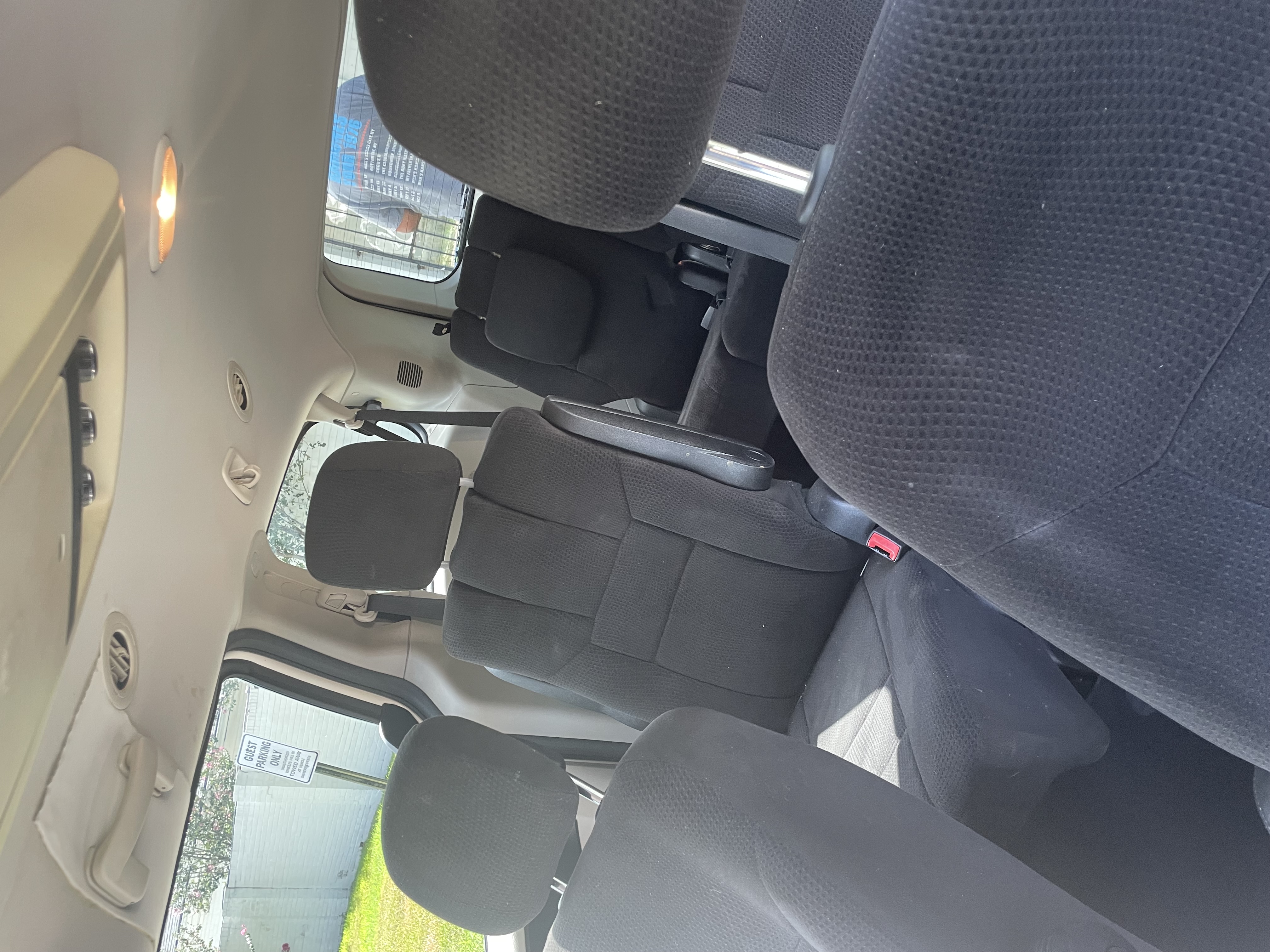 Used 2013 Dodge Grand Caravan SXT w/ Entertainment Group 1 FWD image 2