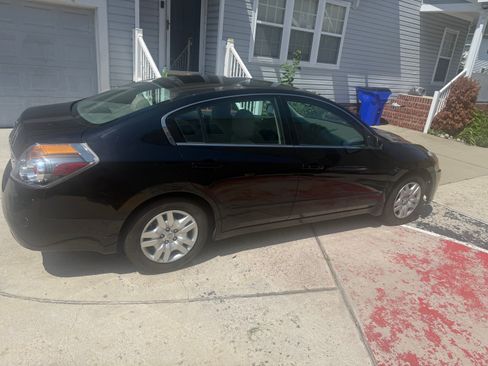 Used 2012 Nissan Altima 2.5 S FWD image 15