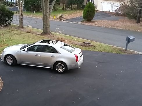 Used 2010 Cadillac CTS Performance image 21