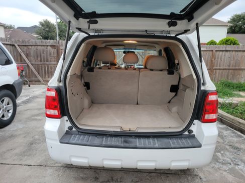 Used 2008 Ford Escape 2WD Hybrid image 6