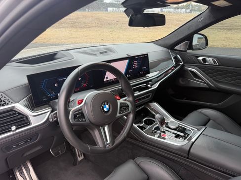 Used 2024 BMW X6 M Competition w/ Executive Package image 15