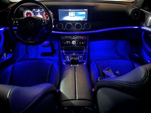 Used 2017 Mercedes-Benz E 300 4MATIC image 11