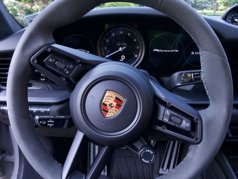 Used 2023 Porsche 911 GT3 RS image 5