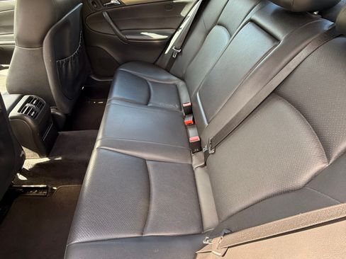 Used 2003 Mercedes-Benz C 230 Sedan image 11