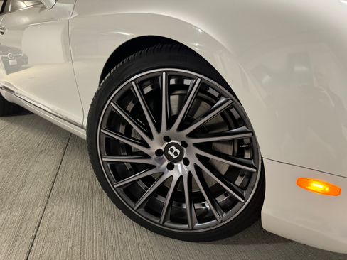 Used 2012 Bentley Continental GT image 13