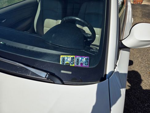 Used 2012 BMW 128i 128i Convertible 2D image 11