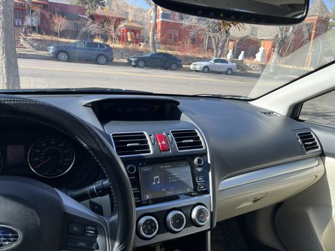 Used 2016 Subaru Impreza 2.0i Premium image 4