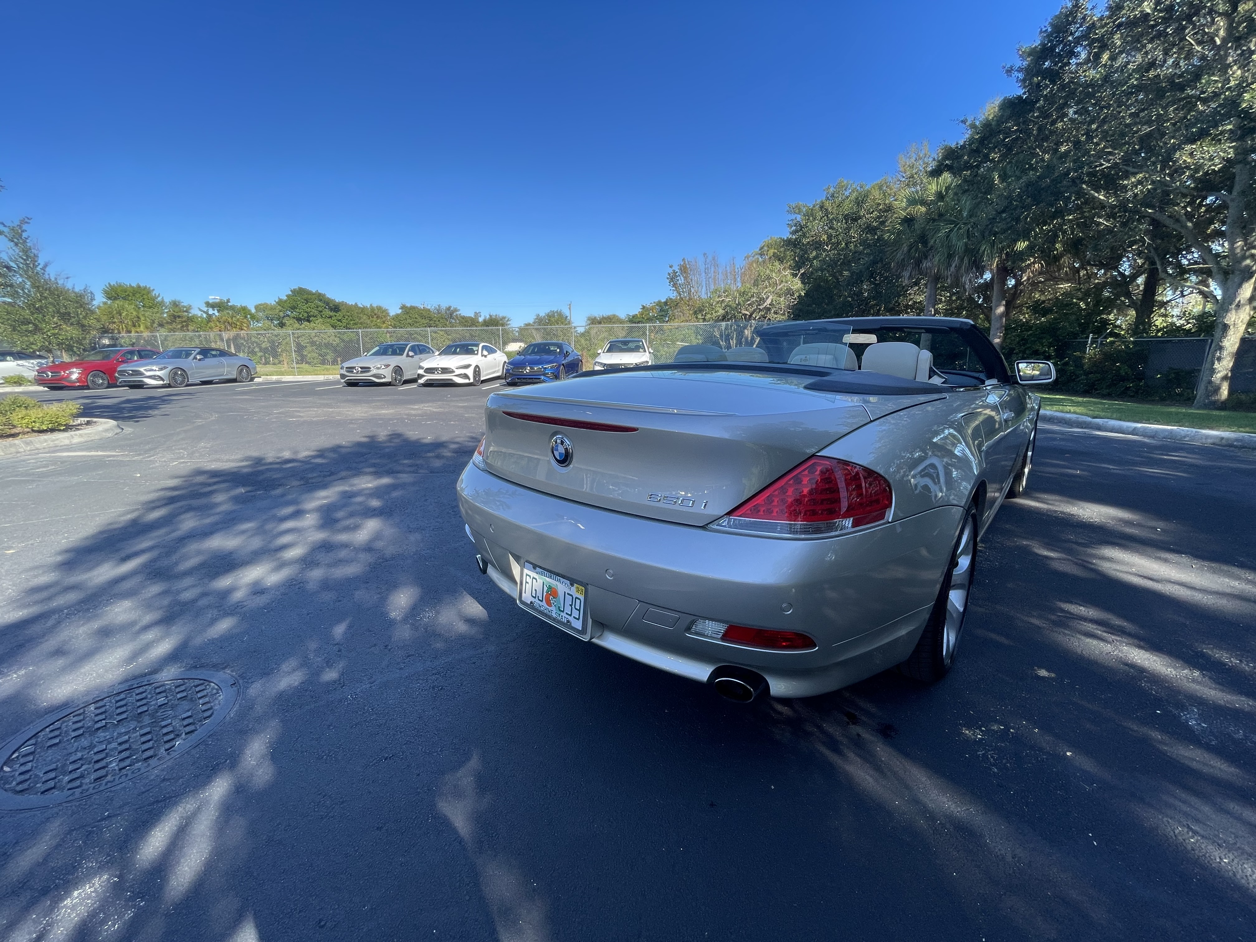 Used 2007 BMW 650i Convertible RWD image 6