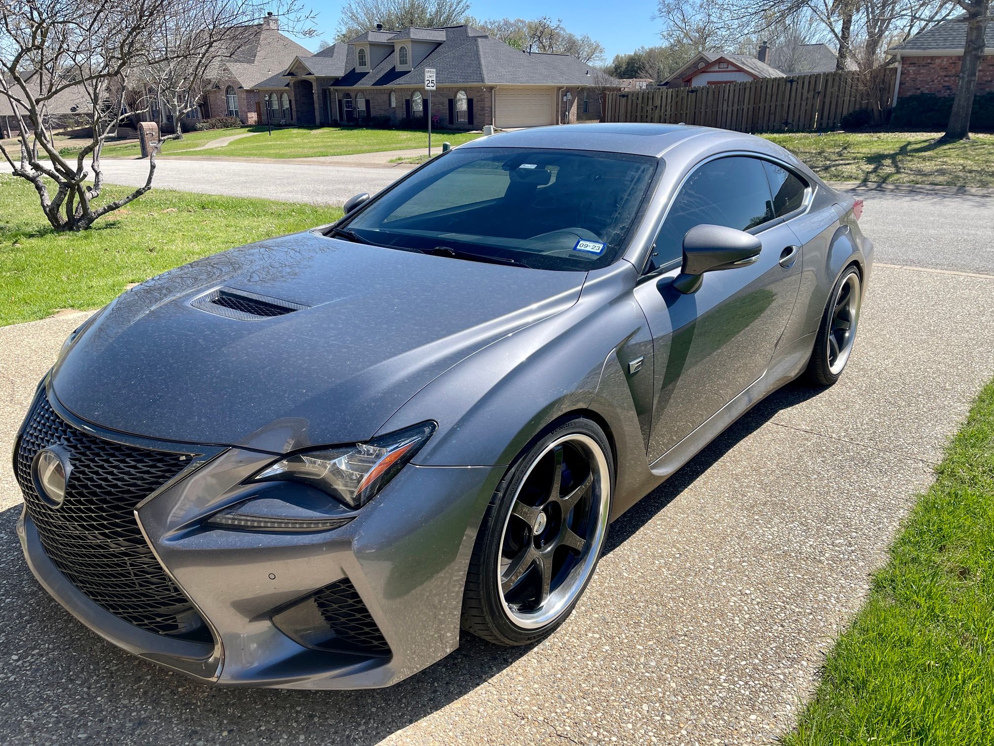 Used 2015 Lexus RC F w/ Premium Package RWD image 1