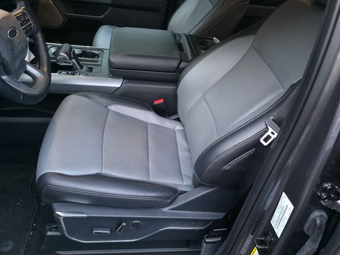 Used 2023 Ford F150 Lightning Lariat AWD/4WD image 9