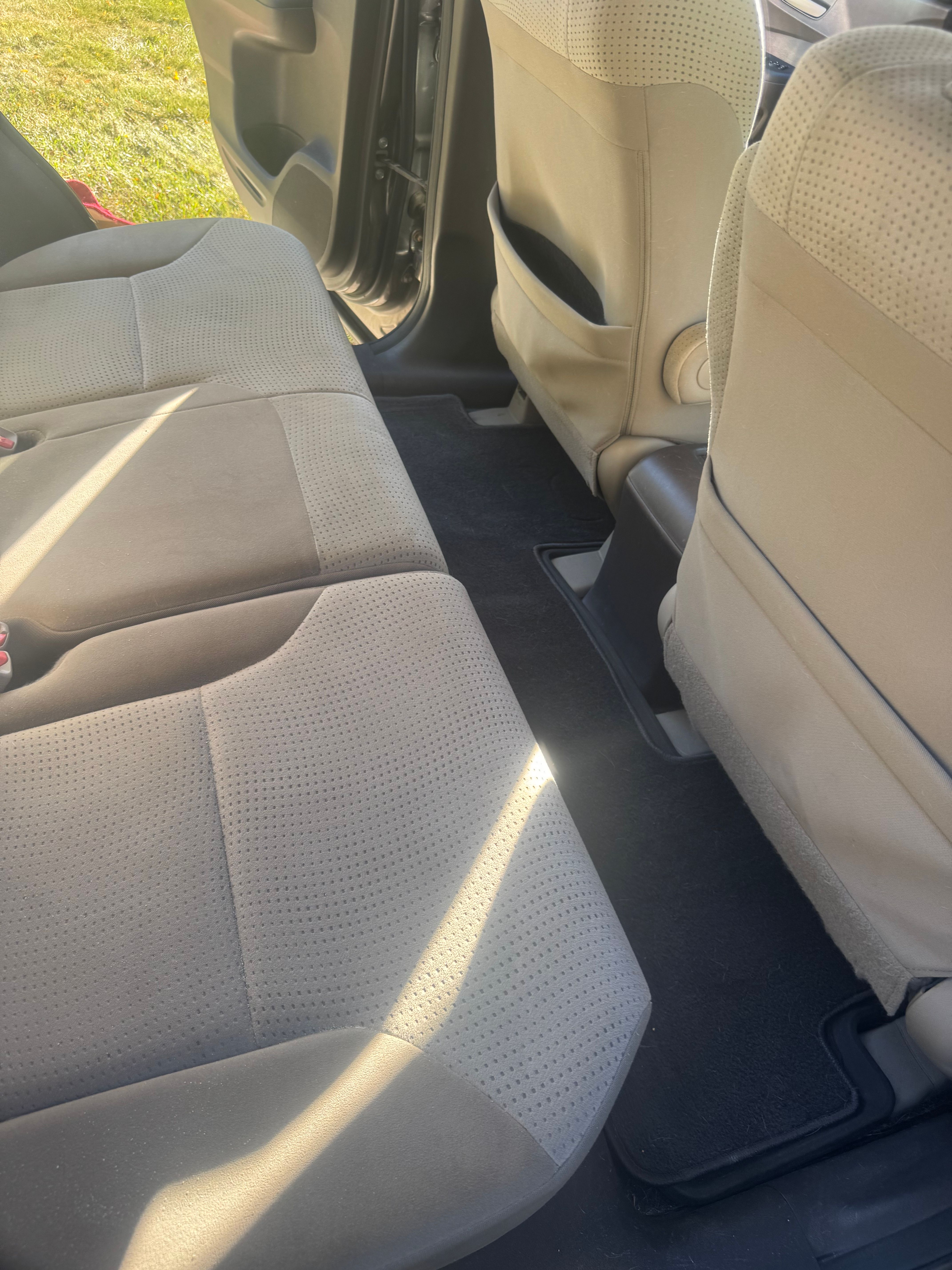 Used 2012 Honda CR-V EX image 10