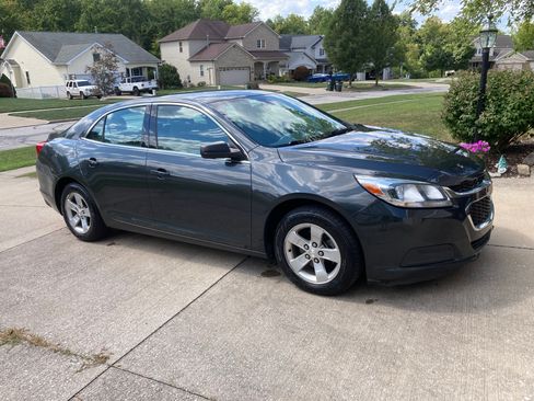 Used 2016 Chevrolet Malibu LS image 1