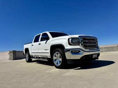 Used 2017 GMC Sierra 1500 SLT
