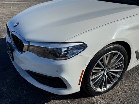 Used 2019 BMW 530i w/ Convenience Package image 10