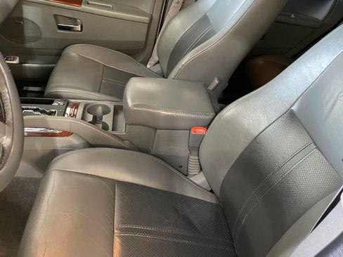 Used 2007 Jeep Grand Cherokee Limited image 11