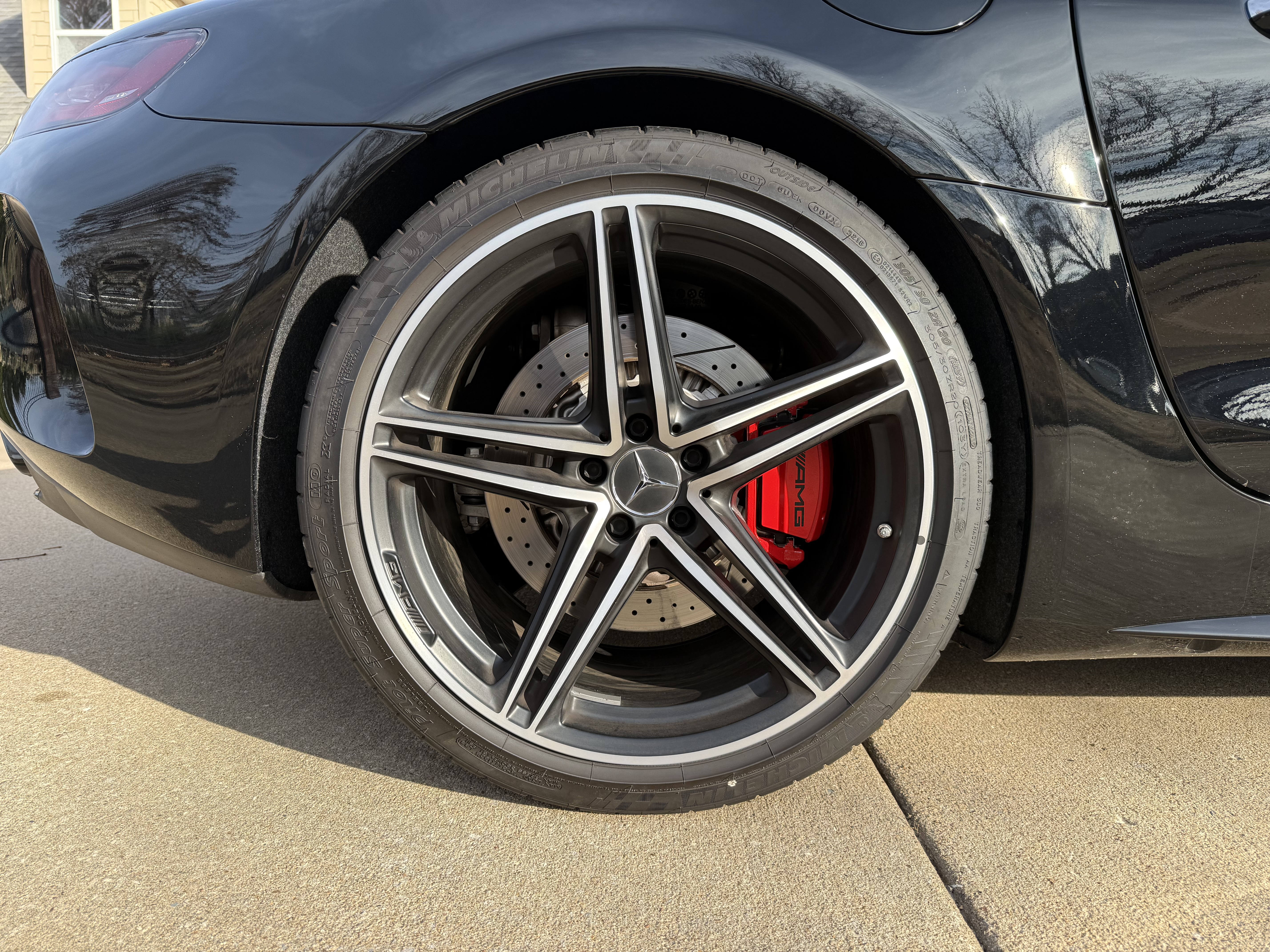 Used 2019 Mercedes-Benz AMG GT C image 13