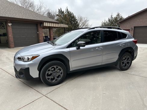 Used 2022 Subaru Crosstrek 2.5i Sport w/ Popular Package #3 image 2