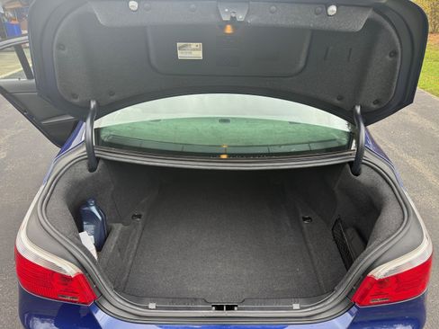 Used 2006 BMW M5 Sedan 4D image 25