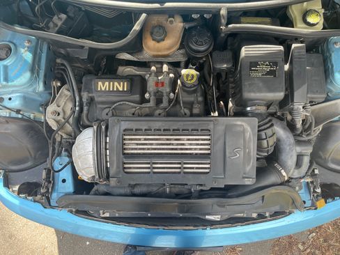 Used 2005 MINI Cooper S image 6