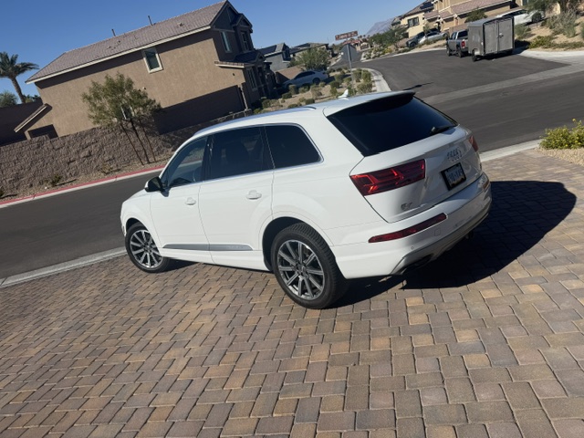 Used 2018 Audi Q7 3.0T Prestige w/ Prestige Package AWD/4WD image 5