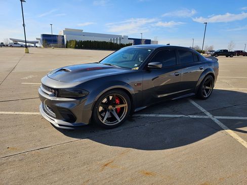 Used 2020 Dodge Charger Scat Pack image 13