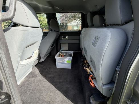 Used 2011 Ford F150 XLT w/ XLT Convenience Pkg image 11