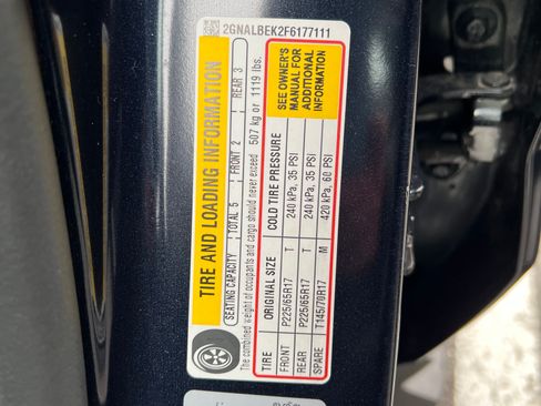 Used 2015 Chevrolet Equinox LT w/ Driver Convenience Package image 12