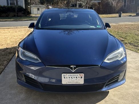 Used 2017 Tesla Model S 75D image 2