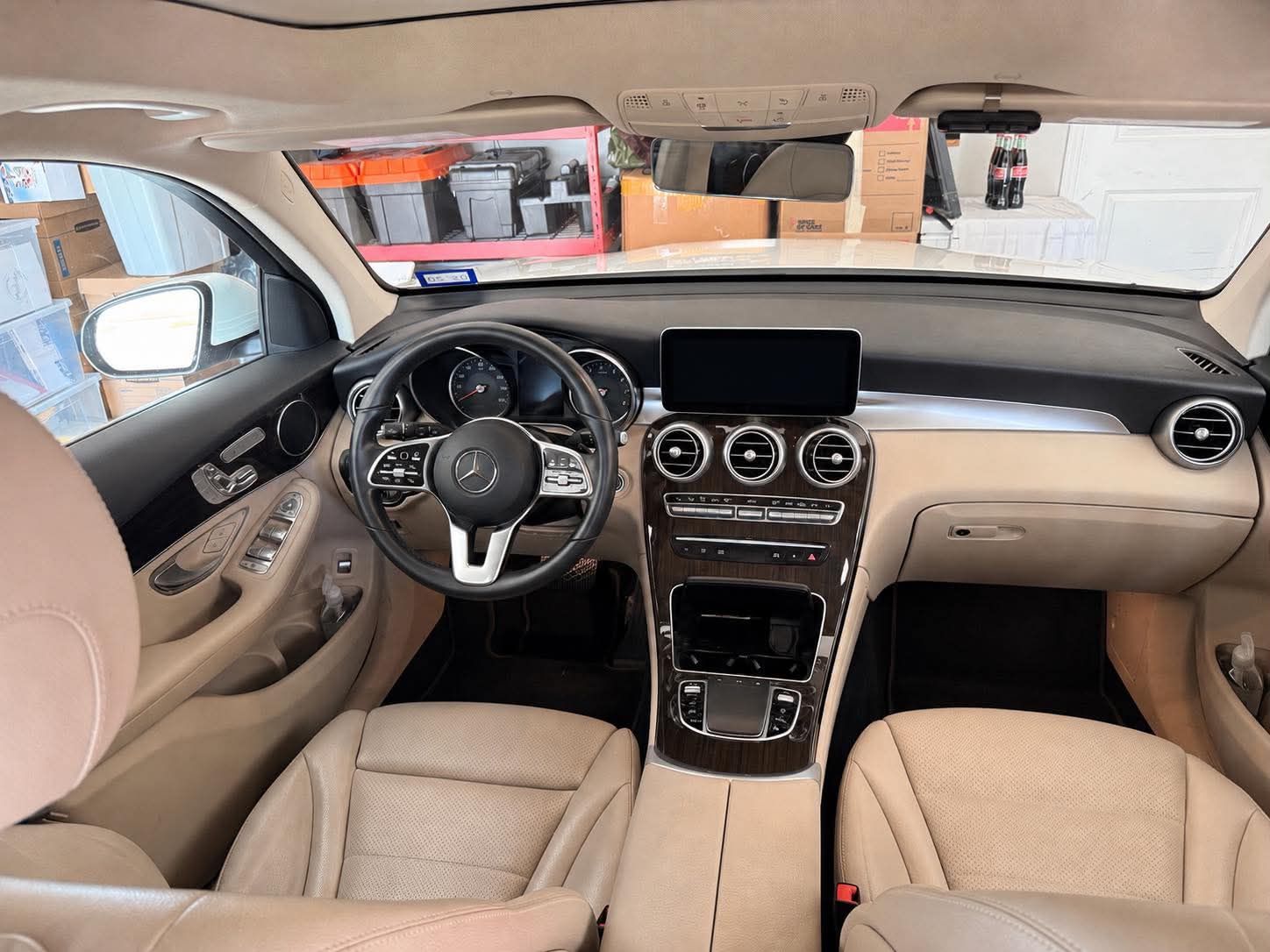 Used 2022 Mercedes-Benz GLC 300 image 9