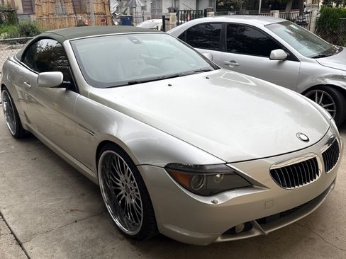 Used 2004 BMW 645Ci Convertible image 10