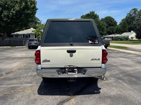 Used 2009 Dodge Ram 2500 Truck SLT w/ Trailer Tow Group AWD/4WD image 4