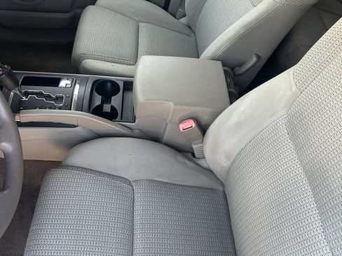 Used 2006 Jeep Commander 4WD image 10