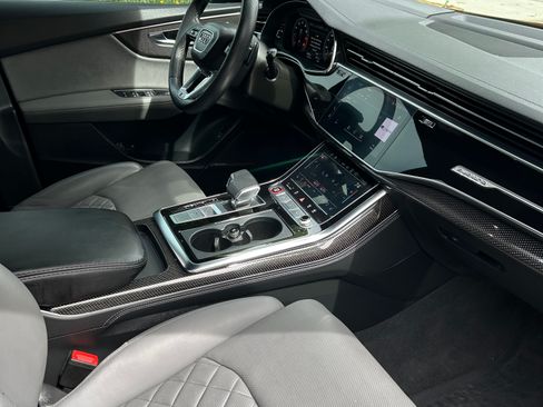 Used 2023 Audi SQ8 Prestige image 14