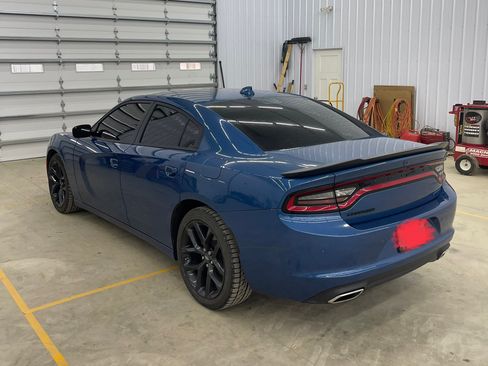 Used 2023 Dodge Charger SXT w/ Blacktop Package image 4