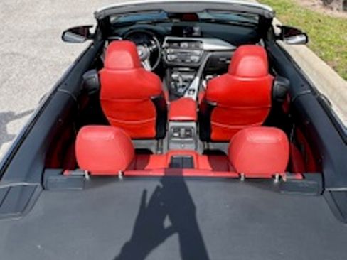 Used 2015 BMW M4 Convertible 2D image 8