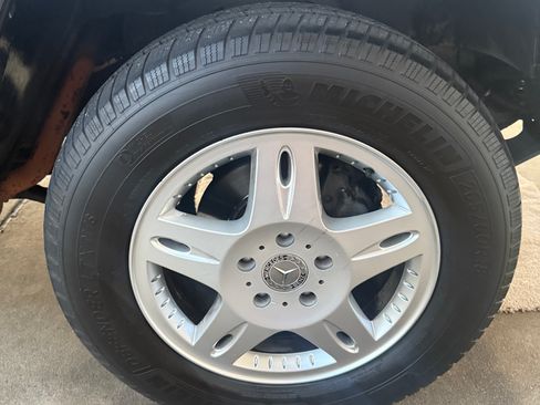 Used 2002 Mercedes-Benz G 500 image 30