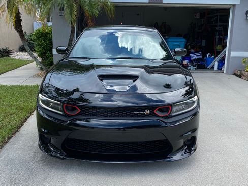Used 2019 Dodge Charger Scat Pack w/ Plus Group image 10