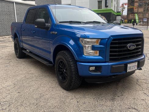 Used 2015 Ford F150 XLT w/ Equipment Group 301A Mid image 4