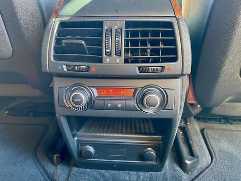 Used 2012 BMW X5 xDrive35i image 9