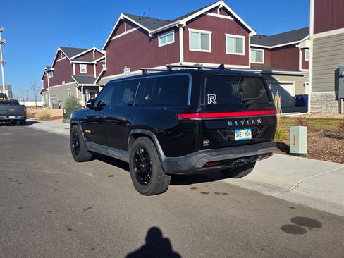 Used 2023 Rivian R1S Adventure image 14