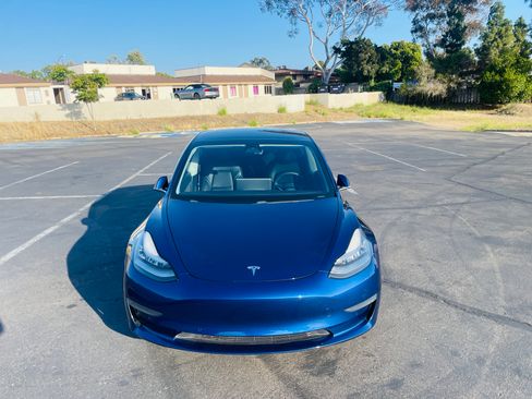 Used 2020 Tesla Model 3 Standard Range Plus RWD image 6