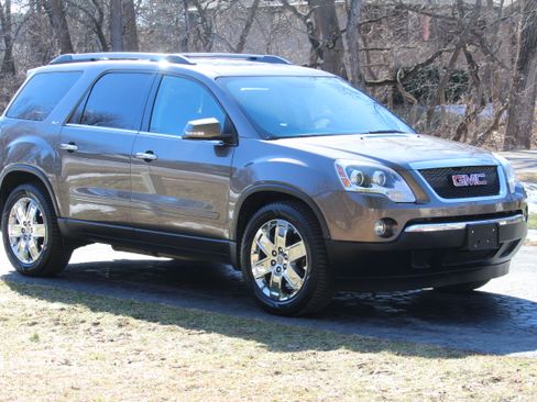 Used 2010 GMC Acadia SLT w/ Spring Special Package SLT-1 image 4