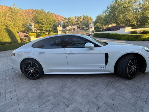 Used 2021 Porsche Panamera GTS AWD/4WD image 2