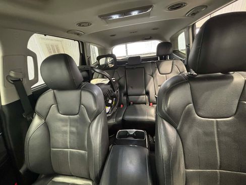 Used 2020 Kia Telluride EX image 12