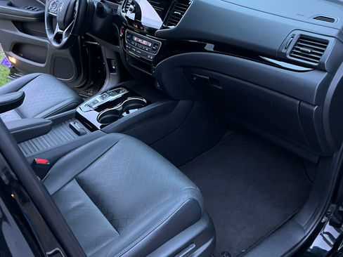 Used 2019 Honda Passport Touring image 19