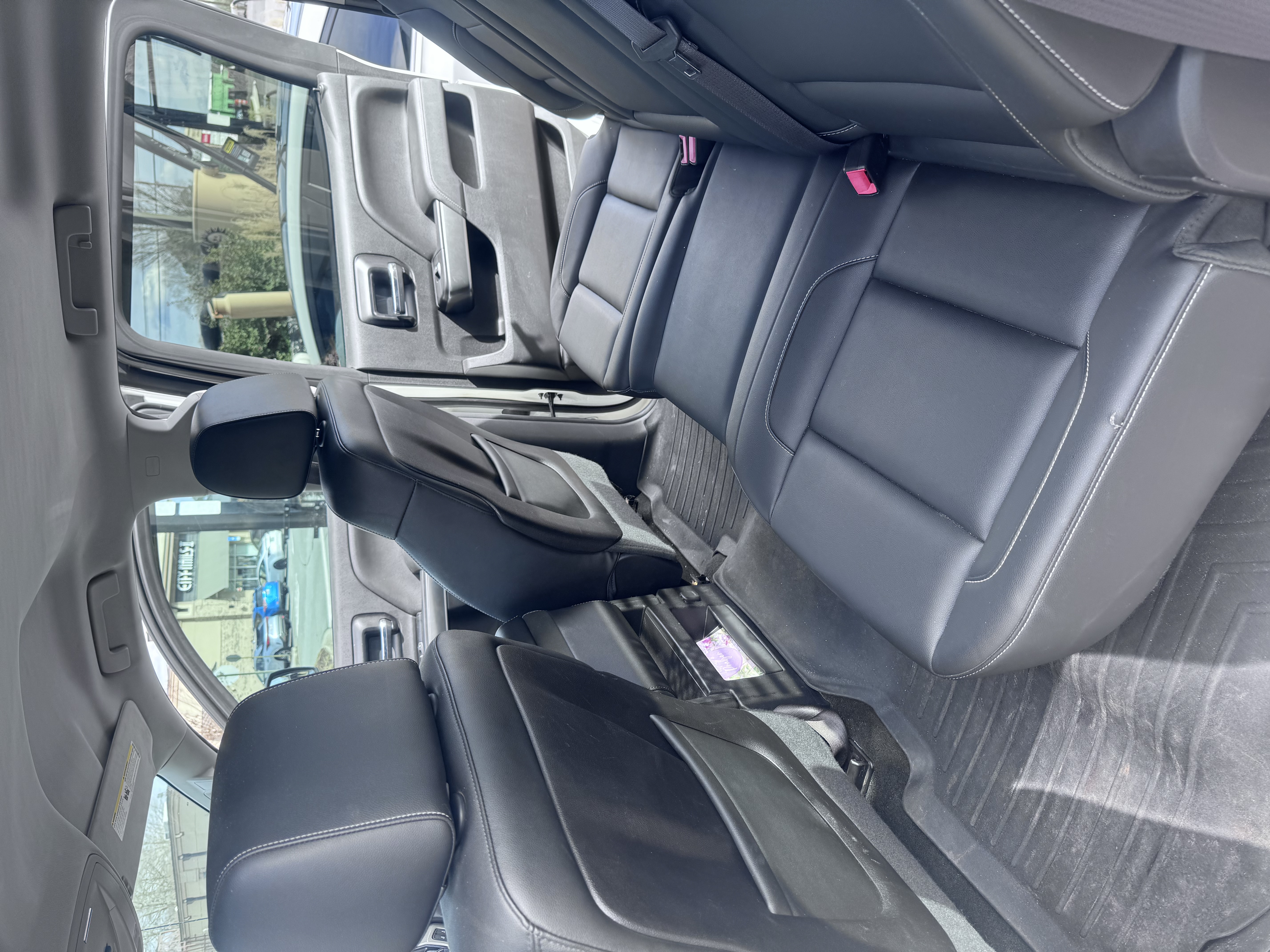 Used 2014 Chevrolet Silverado 1500 LT w/ LT Convenience Package AWD/4WD image 11