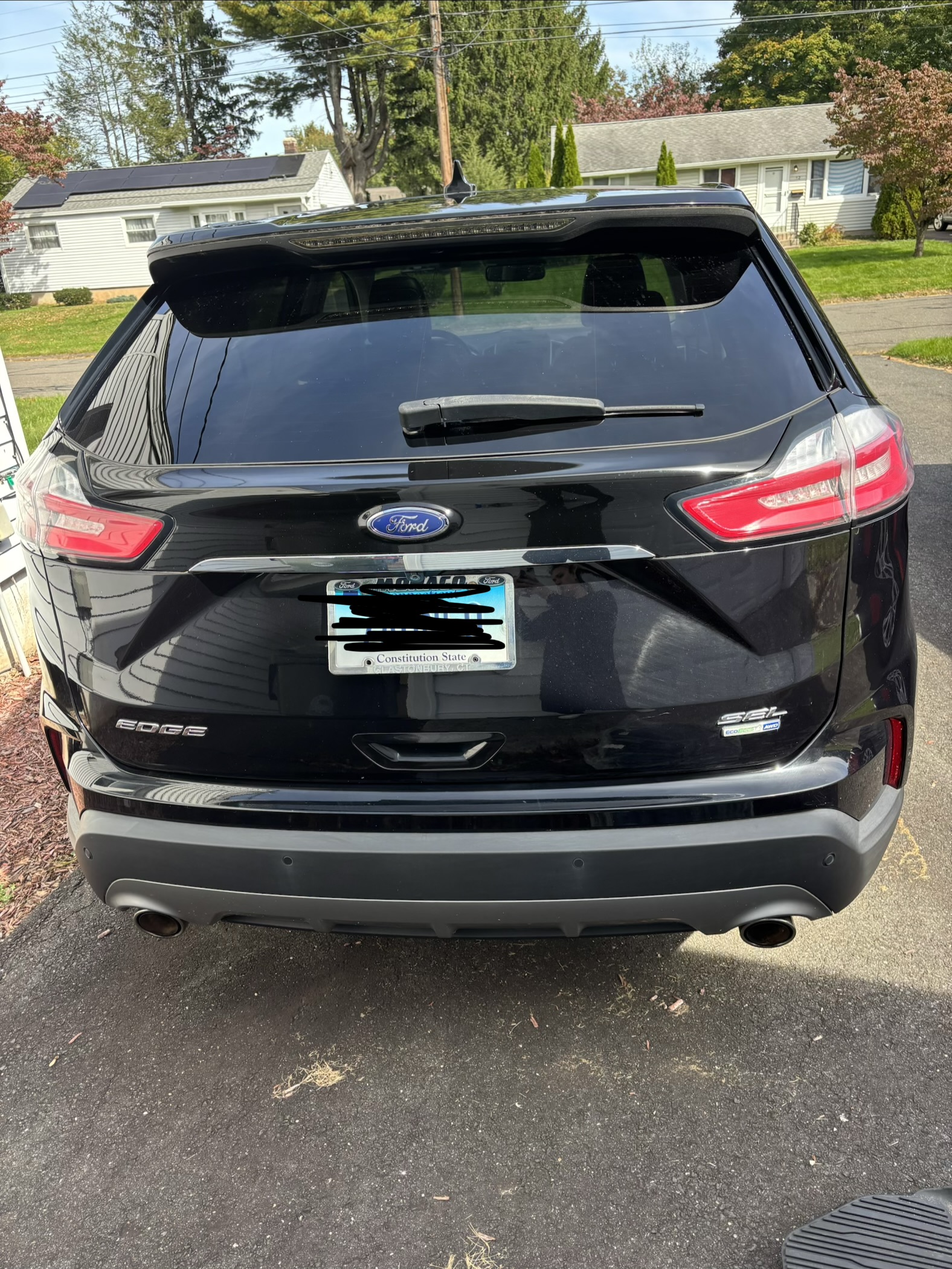 Used 2020 Ford Edge SEL w/ Convenience Package AWD/4WD image 4
