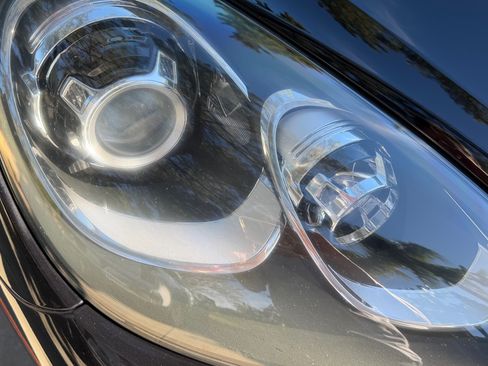 Used 2017 Porsche Cayenne S image 10