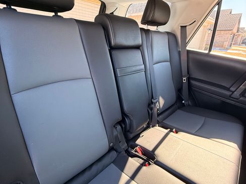 Used 2020 Toyota 4Runner SR5 Premium w/ Moonroof Package image 14