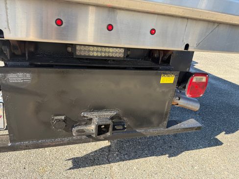 Used 2019 Ford F550 4x4 Regular Cab Super Duty image 10